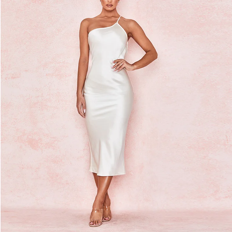 Women New Satin One Shoulder Sexy Strap Backless Medium Length A Line High Waist Dress Summer
Women New Satin One Shoulder Sexy Strap Backless Medium Length A Line High Waist Dress Summer