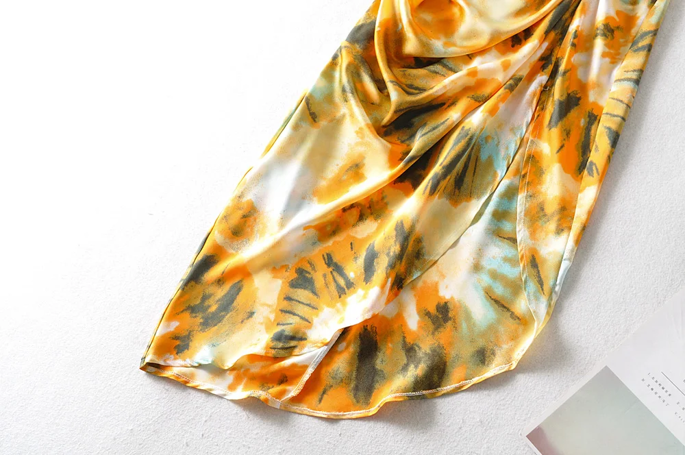 2021 new Women Vintage Yellow Tie dye Flower print Strap Dress Hem Slim Waist Slit Irregular Long Dresses Sling
2021 new Women Vintage Yellow Tie dye Flower print Strap Dress Hem Slim Waist Slit Irregular Long Dresses Sling