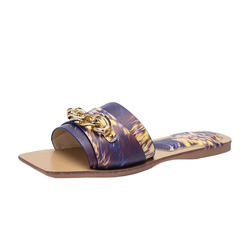 Fashion Plus Size Women's Shoes Square-toe Flat Sandals and Slippers Women's Casual Gold Iron Chain Decoration Women's Slippers
Fashion Plus Size Women's Shoes Square-toe Flat Sandals and Slippers Women's Casual Gold Iron Chain Decoration Women's Slippers