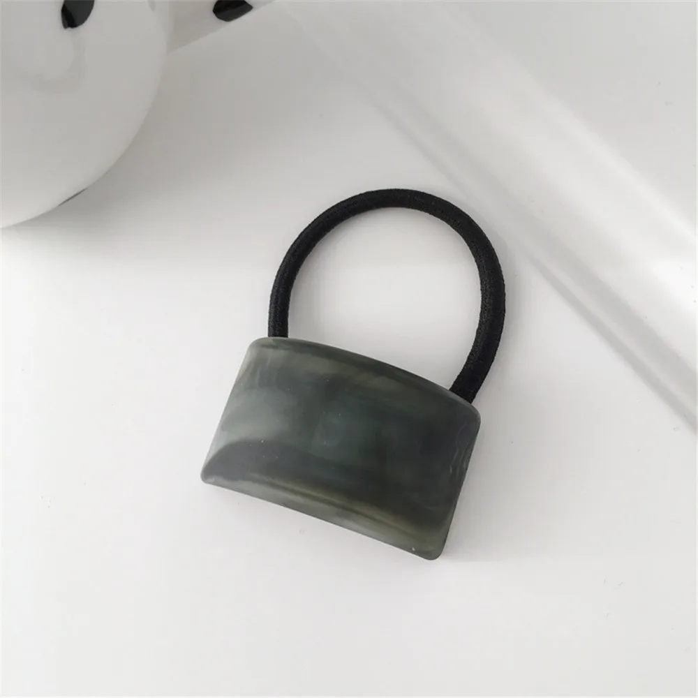 1pcs Frosted Wood Grain Hair Ring Ropes For Girls Women Resin Arc Elastic Rubber Ponytail Holder Headwear Hair Accessories
1pcs Frosted Wood Grain Hair Ring Ropes For Girls Women Resin Arc Elastic Rubber Ponytail Holder Headwear Hair Accessories