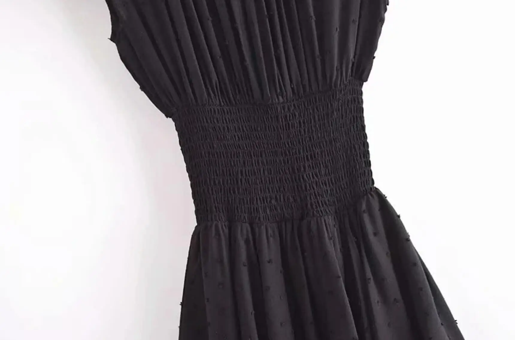 Women 3D Dot Black Off Shoulder Mini Dress Retro Puff Sleeve Elastic Ruched Waist Ruffles Hem Holiday Robe 2021 French Style
Women 3D Dot Black Off Shoulder Mini Dress Retro Puff Sleeve Elastic Ruched Waist Ruffles Hem Holiday Robe 2021 French Style