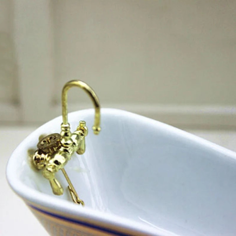 1/12 Dollhouse Miniature Model Toys for Doll House Decoration Mini Alloy Bathtub Faucet Simulation Water Tap
1/12 Dollhouse Miniature Model Toys for Doll House Decoration Mini Alloy Bathtub Faucet Simulation Water Tap
