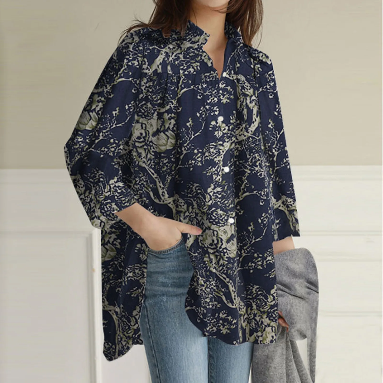 Fashion Women's New Shirt Floral Printed Slit Loose Long Sleeve Blouses Turn-down Button Casual Ladies Femme Office Tops Autumn
Fashion Women's New Shirt Floral Printed Slit Loose Long Sleeve Blouses Turn-down Button Casual Ladies Femme Office Tops Autumn
