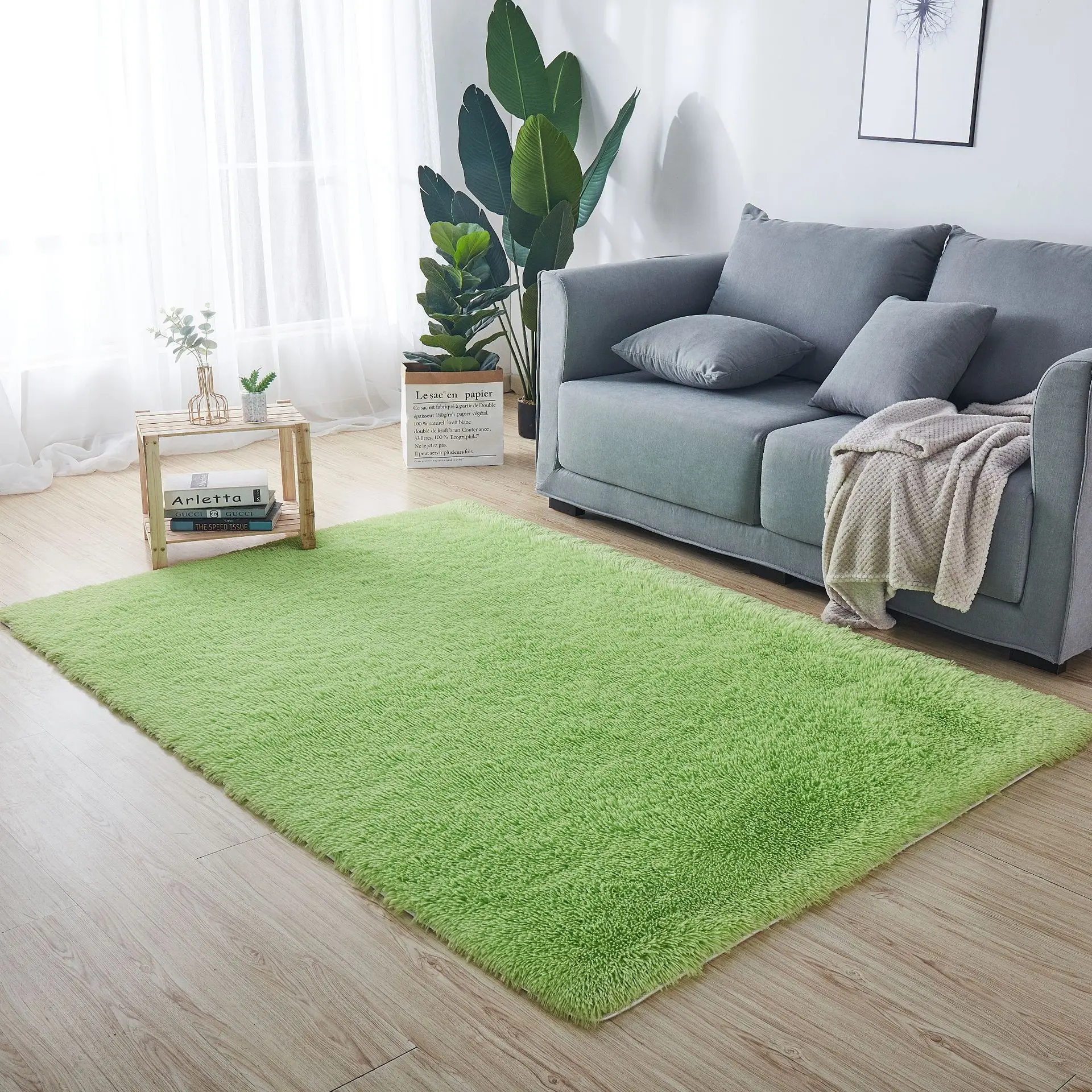 Solid Color Thick Coral Velvet Carpet Modern Living Room Area Carpet Bedroom Bedside Rug Tatami Crawling Mat Home Decoration
Solid Color Thick Coral Velvet Carpet Modern Living Room Area Carpet Bedroom Bedside Rug Tatami Crawling Mat Home Decoration