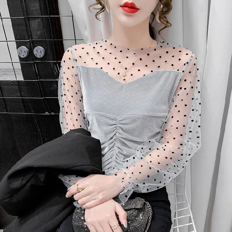Patchwork Gauze Folds Women's Blouse Sexy Polka Dot Lace Tops for Women Long Sleeve Top Female 2021 Fashion O-neck Basic Blouses
Patchwork Gauze Folds Women's Blouse Sexy Polka Dot Lace Tops for Women Long Sleeve Top Female 2021 Fashion O-neck Basic Blouses