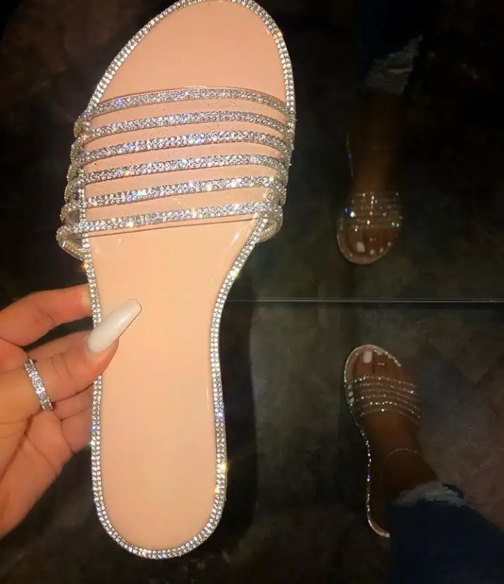Ladies Summer Slippers Crystal Roman Slides Flat Shoes Beach Sandals Non-Slip Women Slippers Indoor Outdoor Shoes Flip Flops 699
Ladies Summer Slippers Crystal Roman Slides Flat Shoes Beach Sandals Non-Slip Women Slippers Indoor Outdoor Shoes Flip Flops 699