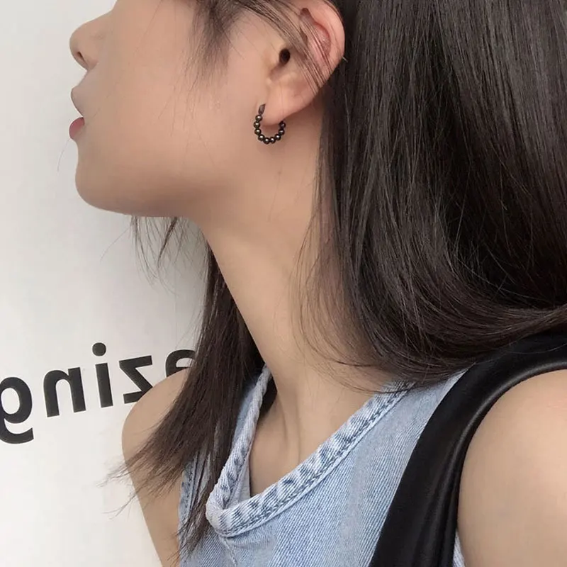 Geometric Gold Drop Earrings For Women Real 925 Sterling Silver Fine Jewelry Black Bead Earings Fashion Jewelry Ear Buckle 
Geometric Gold Drop Earrings For Women Real 925 Sterling Silver Fine Jewelry Black Bead Earings Fashion Jewelry Ear Buckle