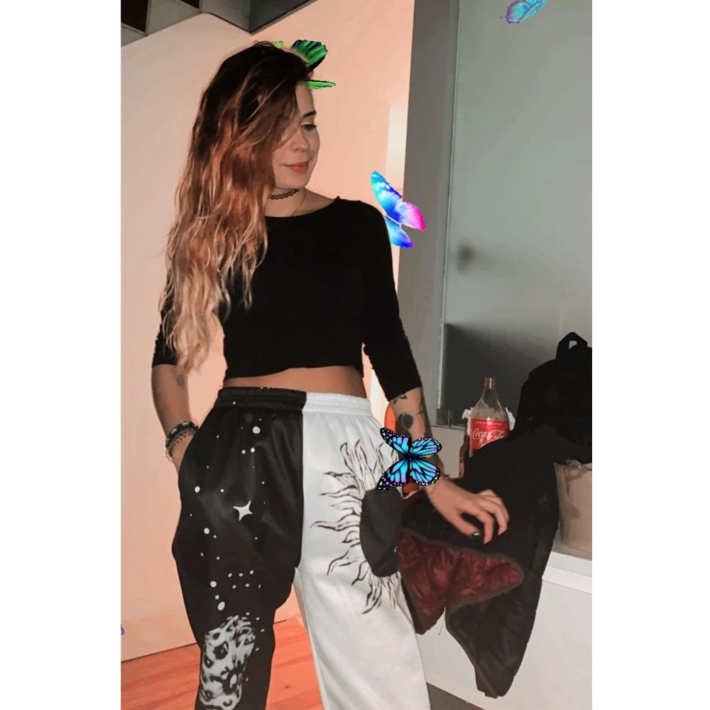 Woman Pants Print Casual Sporty Women Sweatpants High Waist Harajuku Summer Spring Ladies Elastic Patchwork Trousers 2021
Woman Pants Print Casual Sporty Women Sweatpants High Waist Harajuku Summer Spring Ladies Elastic Patchwork Trousers 2021