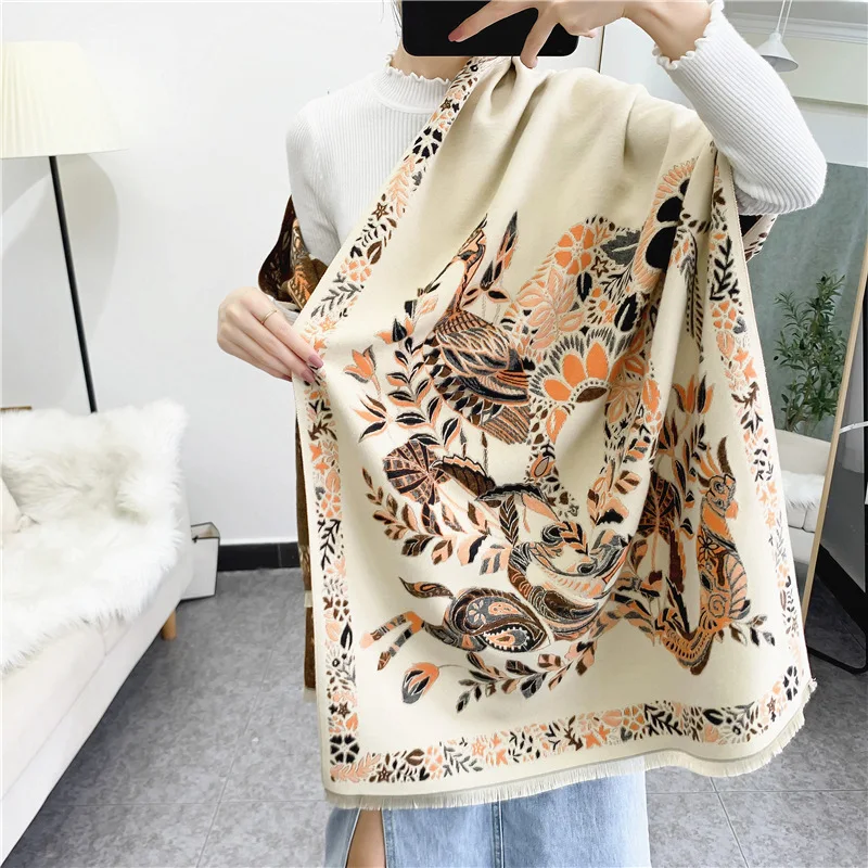 2021new imitation cashmere women's scarf thickened to keep warm withCold proof shawl national style cartoon elephant coupleScarf 
2021new imitation cashmere women's scarf thickened to keep warm withCold proof shawl national style cartoon elephant coupleScarf