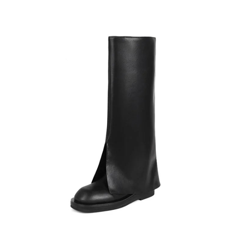 2021 New Autumn Hot Girl Fashion Boots Leather Low-heeled Daily Round Toe Solid Color In The Tube Socket Joint Style Simple
2021 New Autumn Hot Girl Fashion Boots Leather Low-heeled Daily Round Toe Solid Color In The Tube Socket Joint Style Simple