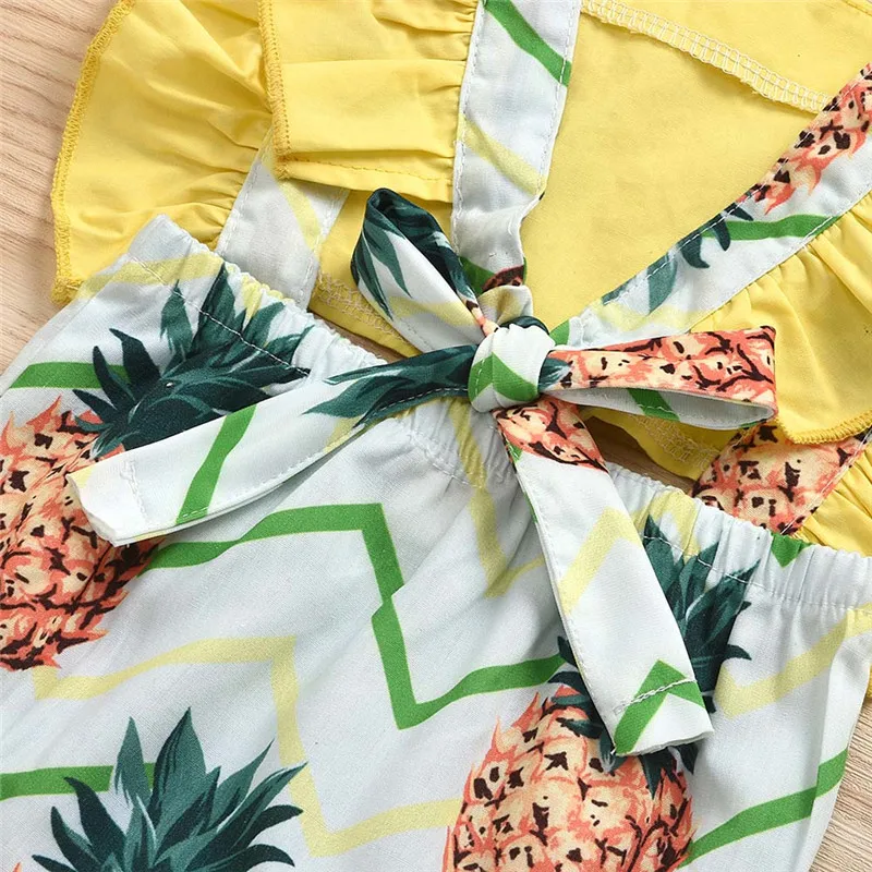 2020 Fashion Toddler Baby Girls Clothing Summer Ruffle Romper Yellow Pineapple Print Rompers for Infant Toddlers Outfit Headband 
2020 Fashion Toddler Baby Girls Clothing Summer Ruffle Romper Yellow Pineapple Print Rompers for Infant Toddlers Outfit Headband