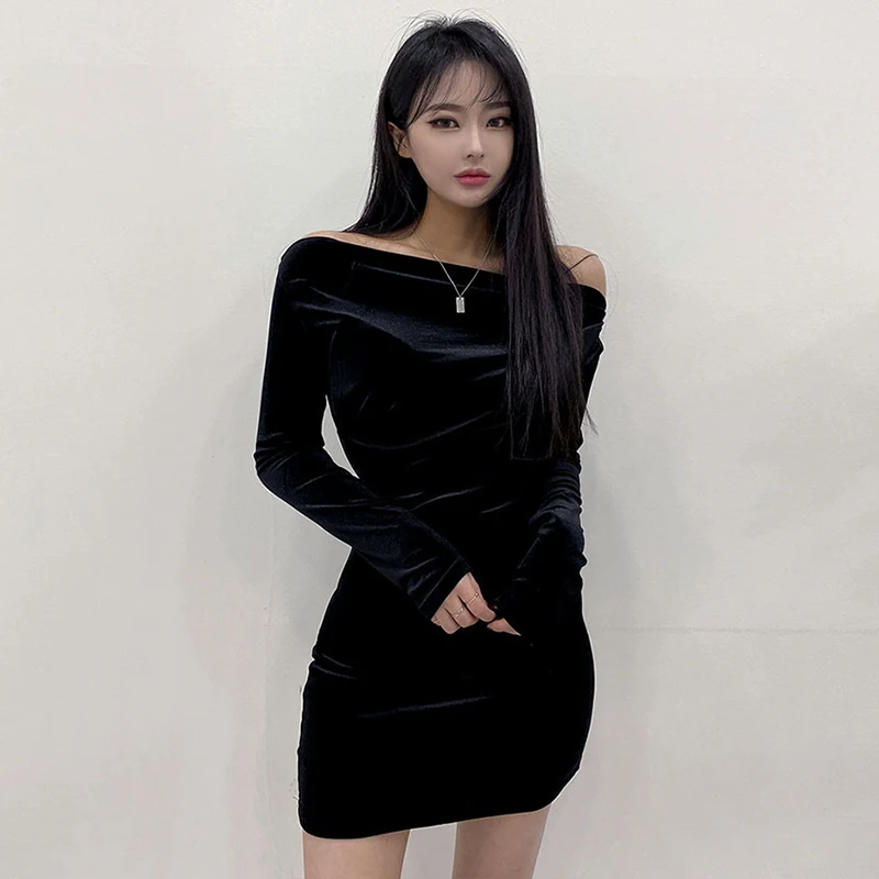 Pleuche Long Sleeve Slash Neck Korea Women Night Club Party Dresses Skinny Slim Fit Elegant Ladies Bodycon Sexy Autumn Dress
Pleuche Long Sleeve Slash Neck Korea Women Night Club Party Dresses Skinny Slim Fit Elegant Ladies Bodycon Sexy Autumn Dress