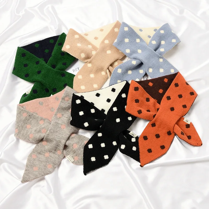 Искусственный воротник в горошек, вязаный треугольный шарф для женщин, Осенний вязаный шейный слюнявчик для девушек, маленький шарф, защита...
Искусственный воротник в горошек, вязаный треугольный шарф для женщин, Осенний вязаный шейный слюнявчик для девушек, маленький шарф, защита...