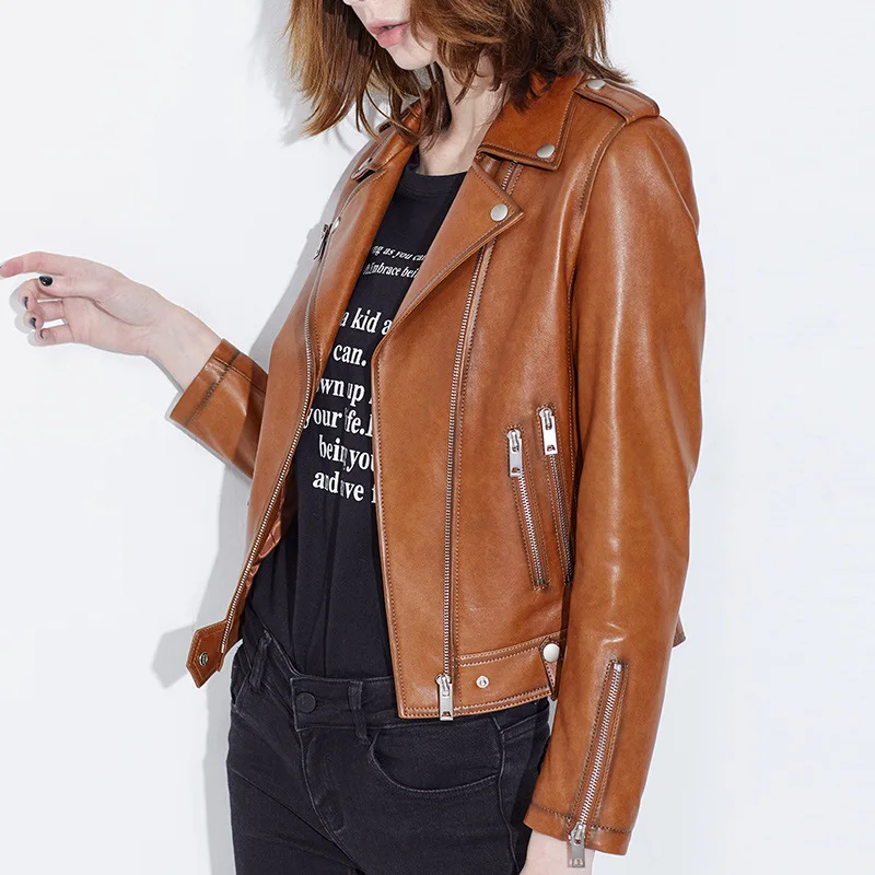 Leather Jacket Women's short jacket 2021 spring new temperament commuter sheepskin motorcycle leather jacket
Leather Jacket Women's short jacket 2021 spring new temperament commuter sheepskin motorcycle leather jacket