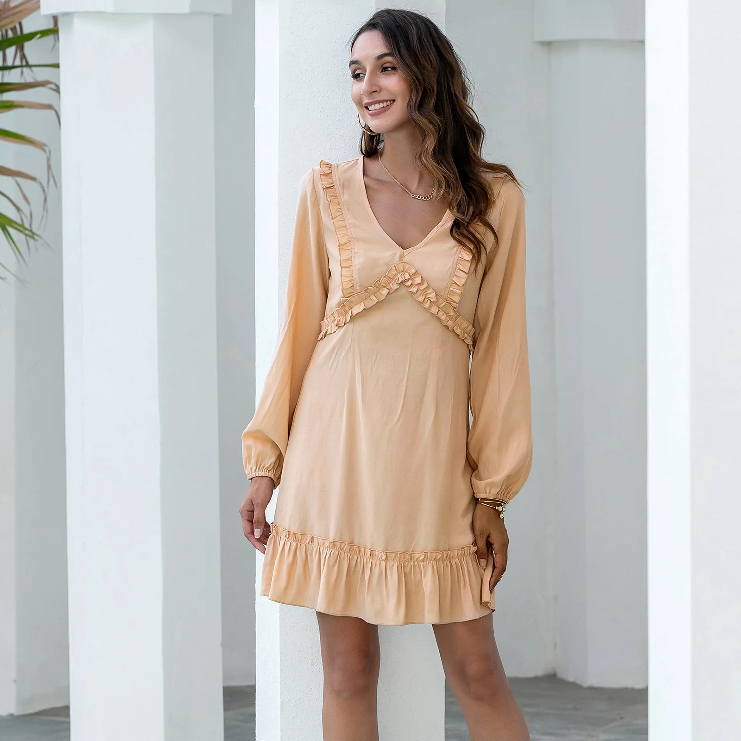 Fashion Women's Dress New Summer Hot Sale Casual V-neck Pullover Solid Color Ruffled Puff Sleeve Long-sleeved Dress Donsignet
Fashion Women's Dress New Summer Hot Sale Casual V-neck Pullover Solid Color Ruffled Puff Sleeve Long-sleeved Dress Donsignet