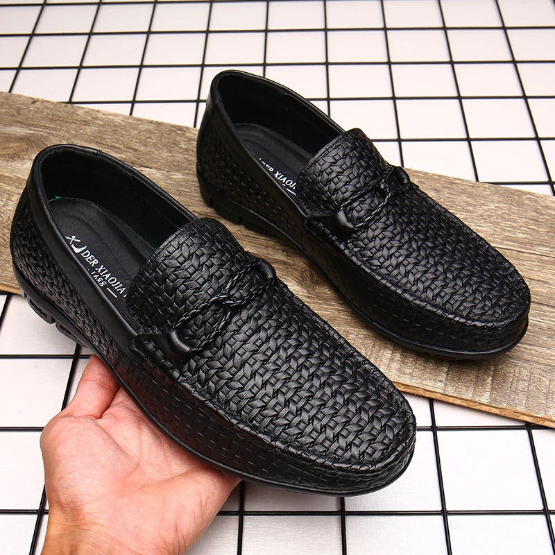 Classic Leather Men's Loafers Fashion Braided Leather Business Slip-On Shoes High Quality British Trend Soft Sole Casual Shoes
Classic Leather Men's Loafers Fashion Braided Leather Business Slip-On Shoes High Quality British Trend Soft Sole Casual Shoes