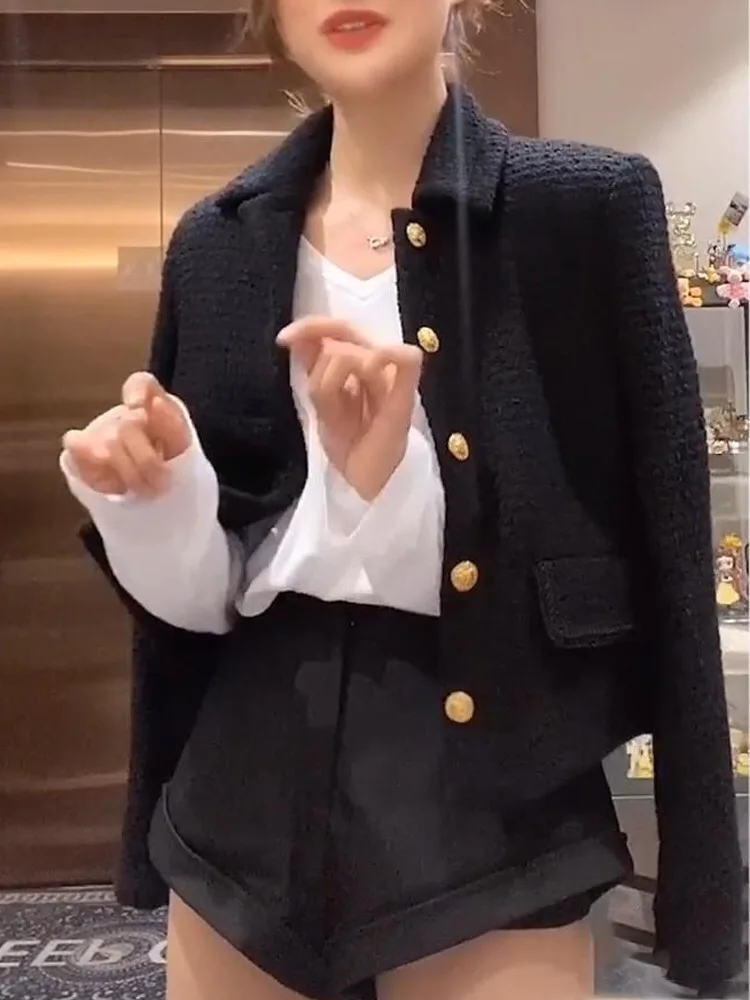 Женское короткое пальто во французском стиле, теплая и нежная куртка для весны и осени, 2020
Женское короткое пальто во французском стиле, теплая и нежная куртка для весны и осени, 2020