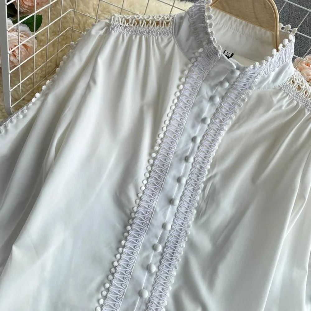 Women's Casual Suit Famous Temperament Shirt Design Hollow Puff Sleeves Printed Wide-legged Shorts FashionVintage Sashes O-Neck 
Women's Casual Suit Famous Temperament Shirt Design Hollow Puff Sleeves Printed Wide-legged Shorts FashionVintage Sashes O-Neck