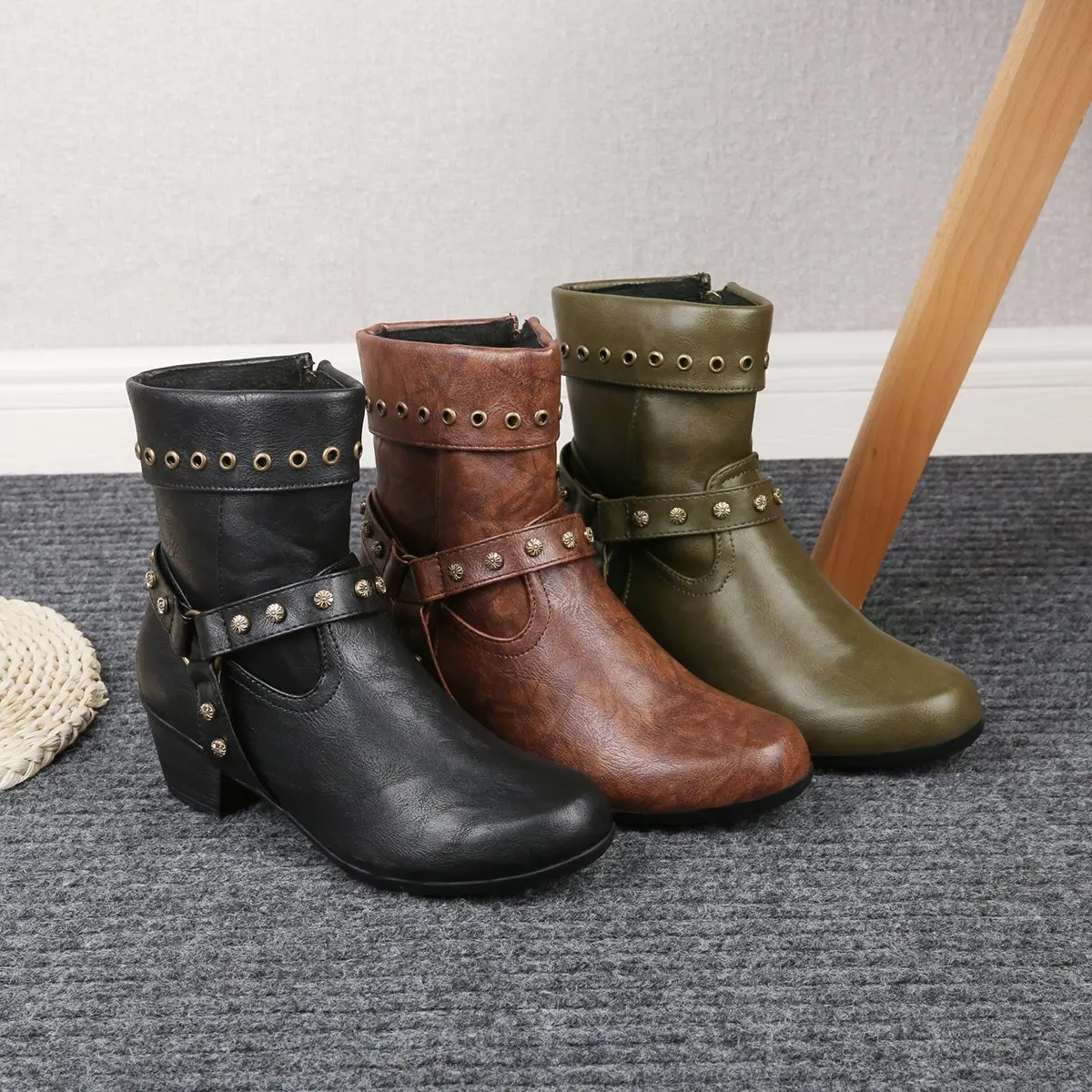 Fashion Winter Boots Women Ankle Boots Platform Retro Med Heels Shoes Fashion Vintage Leather Booties Women Botas Mujer
Fashion Winter Boots Women Ankle Boots Platform Retro Med Heels Shoes Fashion Vintage Leather Booties Women Botas Mujer