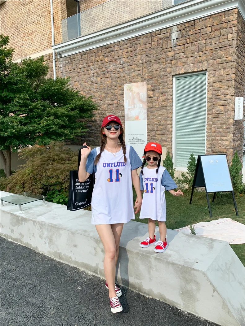 Parent-child clothing girl baby casual T-shirt color printing cartoon letter T-shirt Mommy and Daughter Matching Clothes
Parent-child clothing girl baby casual T-shirt color printing cartoon letter T-shirt Mommy and Daughter Matching Clothes