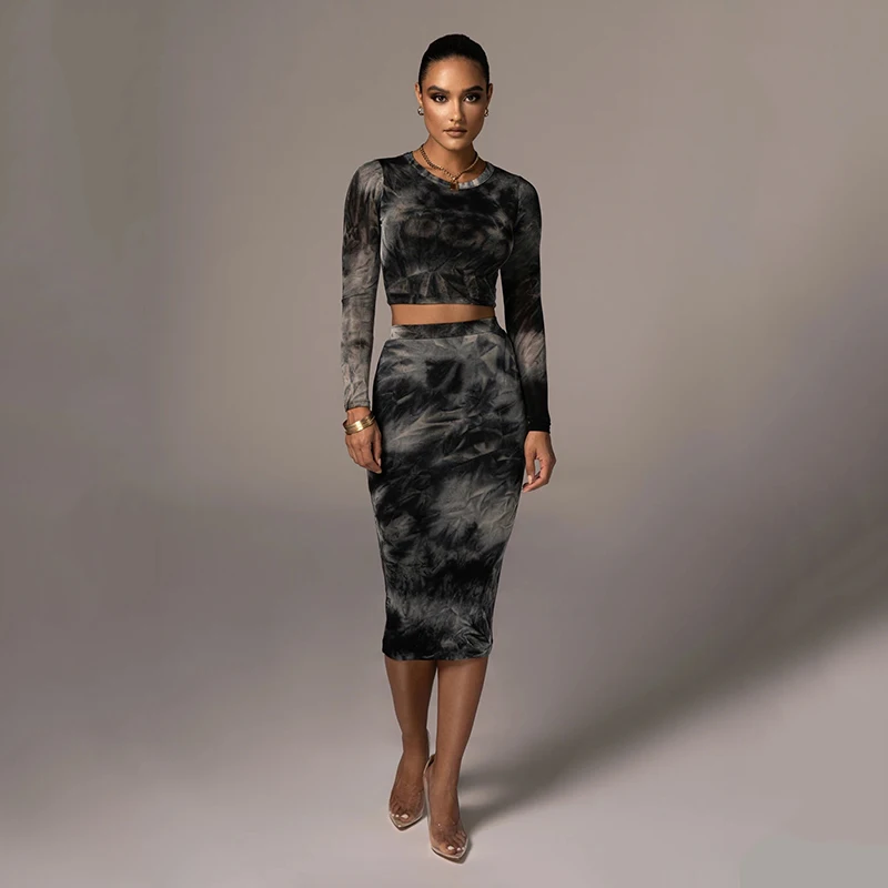 Chifirena Autumn Sexy Tie Dye Women Set Long Sleeve Crop Top and Bodycon High Waist Skirt Two Piece Set Elegant Women Outfit
Chifirena Autumn Sexy Tie Dye Women Set Long Sleeve Crop Top and Bodycon High Waist Skirt Two Piece Set Elegant Women Outfit