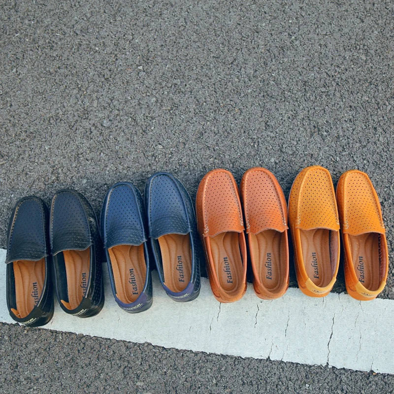 Men Loafers Slip On Casual Genuine Leather Shoes Classic Soft Moccasins outdoor hollow Breathable Men driving Shoes Flats
Men Loafers Slip On Casual Genuine Leather Shoes Classic Soft Moccasins outdoor hollow Breathable Men driving Shoes Flats