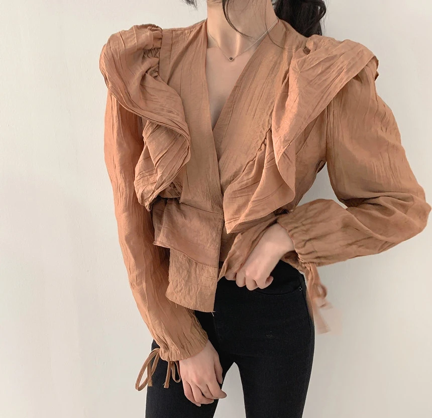 Женские топы и блузки в Корейском стиле с длинным рукавом, v-образным вырезом, драпировкой и оборками, тонкие однотонные повседневные женски...
Женские топы и блузки в Корейском стиле с длинным рукавом, v-образным вырезом, драпировкой и оборками, тонкие однотонные повседневные женски...