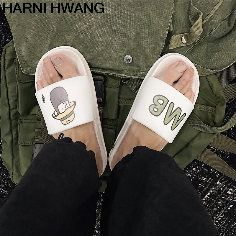 Men'S Slippers Couple Net Red Cartoon Avatar VEA Word Slippers Summer Fashion Wear-Resistant Shoes Size 35-46 Wholesale
Men'S Slippers Couple Net Red Cartoon Avatar VEA Word Slippers Summer Fashion Wear-Resistant Shoes Size 35-46 Wholesale