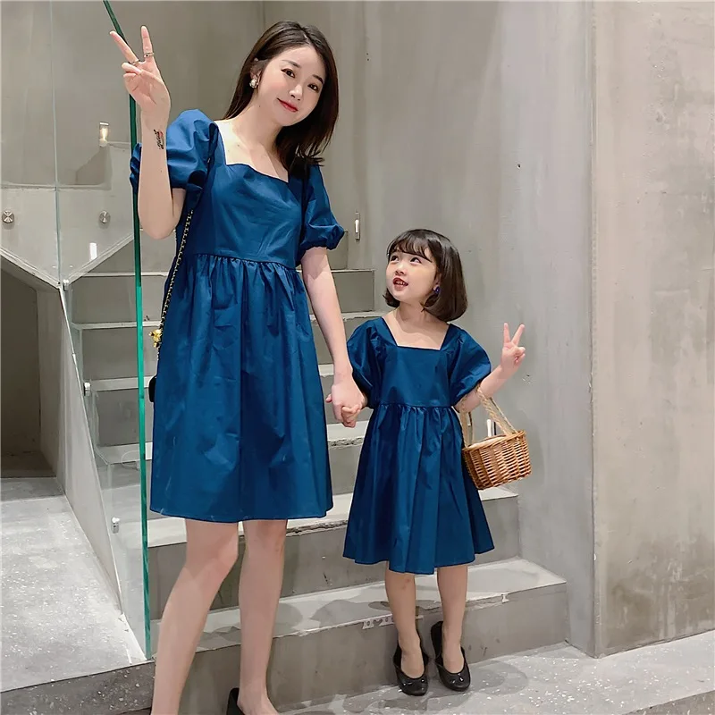 Girls Dresses Summer Kids Clothes Puff Sleeve Baby Girl Princess Dress Children Clothing Mother Daughter Dress Family Matching
Girls Dresses Summer Kids Clothes Puff Sleeve Baby Girl Princess Dress Children Clothing Mother Daughter Dress Family Matching