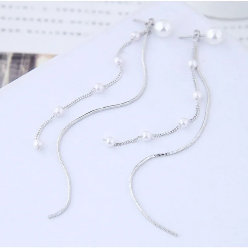 Small fragrance new element Earrings Chain Earrings metal simple pearl tassel temperament personality Earrings
Small fragrance new element Earrings Chain Earrings metal simple pearl tassel temperament personality Earrings