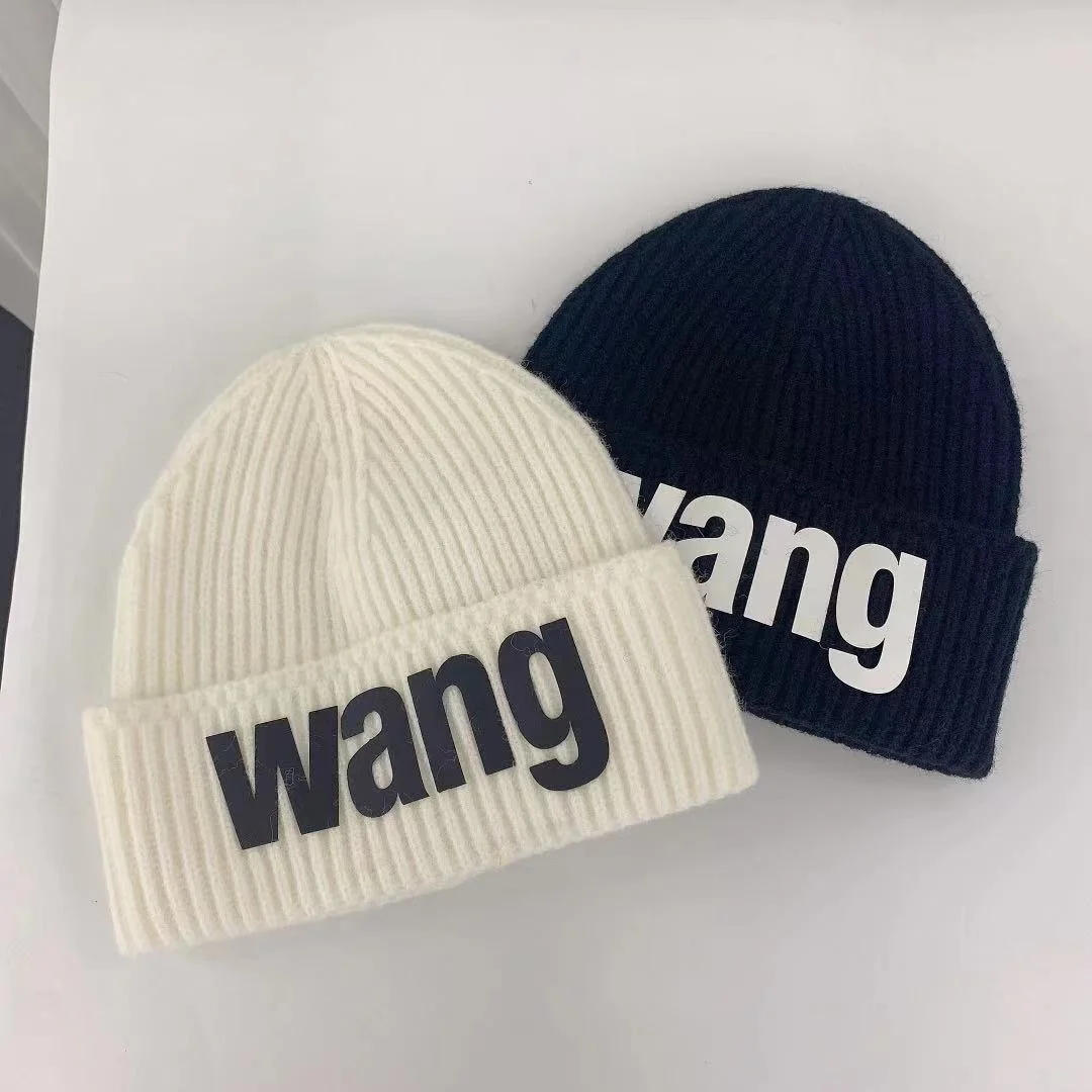 2021 Fashion Classic Trendy Brand Luxury Design Warm Knitted Wool Hat In Autumn Winter Pullover Hat Versatile Casual Unisex A2
2021 Fashion Classic Trendy Brand Luxury Design Warm Knitted Wool Hat In Autumn Winter Pullover Hat Versatile Casual Unisex A2