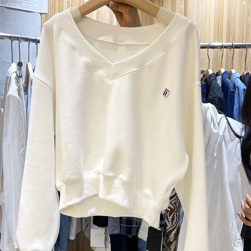 Korean Chic Style Short V-neck Sweater Women's Long Sleeve Autumn Thin Loose Casual Simple Western Style Top Ins Fashion
Korean Chic Style Short V-neck Sweater Women's Long Sleeve Autumn Thin Loose Casual Simple Western Style Top Ins Fashion