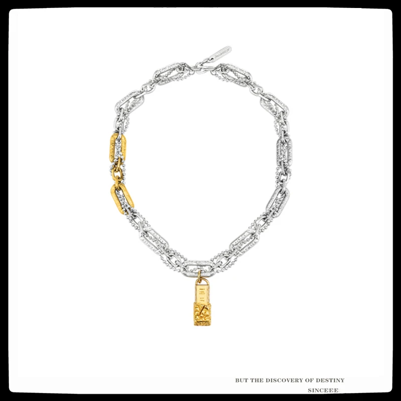SexeMara 2021 New Hip Hop Punk Gold Brick Pendant Gold Silver Stitching Personality Necklace For Women Men Girls Party Jewelry
SexeMara 2021 New Hip Hop Punk Gold Brick Pendant Gold Silver Stitching Personality Necklace For Women Men Girls Party Jewelry