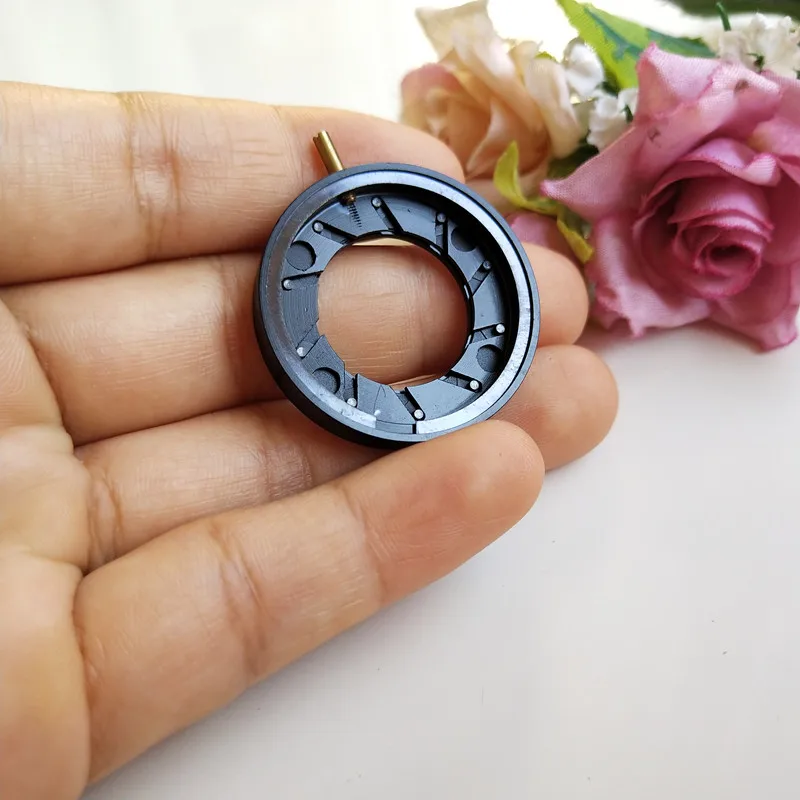1.5-18.7MM Amplifying Diameter Zoom Optical Iris Diaphragm Aperture Condenser 10 Blades for Digital Camera Microscope Adapter
1.5-18.7MM Amplifying Diameter Zoom Optical Iris Diaphragm Aperture Condenser 10 Blades for Digital Camera Microscope Adapter