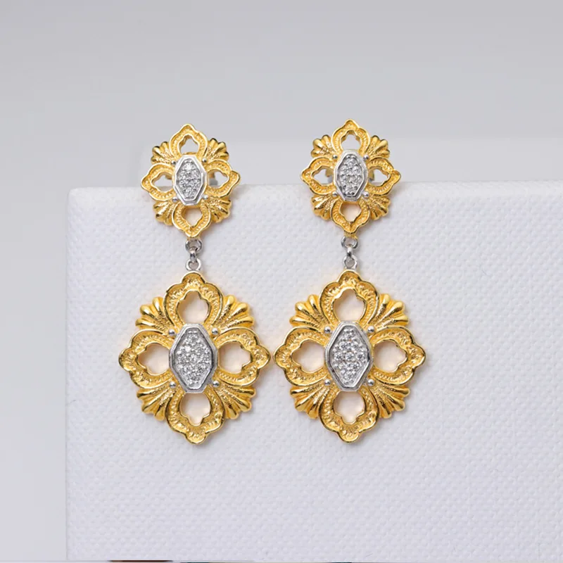 Four-leaf clover micro-inlaid zircon 925 silver gold-plated earrings vintage palace style earrings 210319-57
Four-leaf clover micro-inlaid zircon 925 silver gold-plated earrings vintage palace style earrings 210319-57
