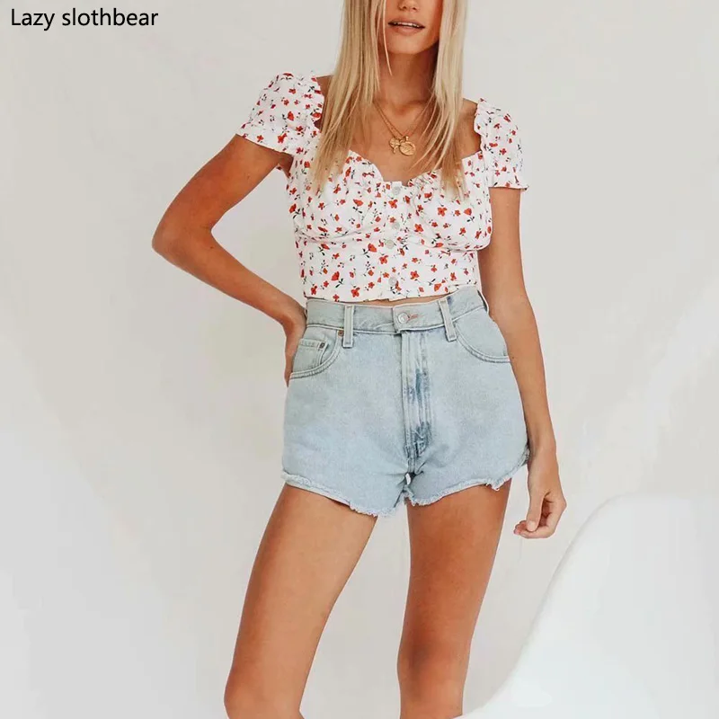 Hot sale ladies summer floral print blouse short-sleeved single-breasted top Slim sexy shirt female short top 
Hot sale ladies summer floral print blouse short-sleeved single-breasted top Slim sexy shirt female short top