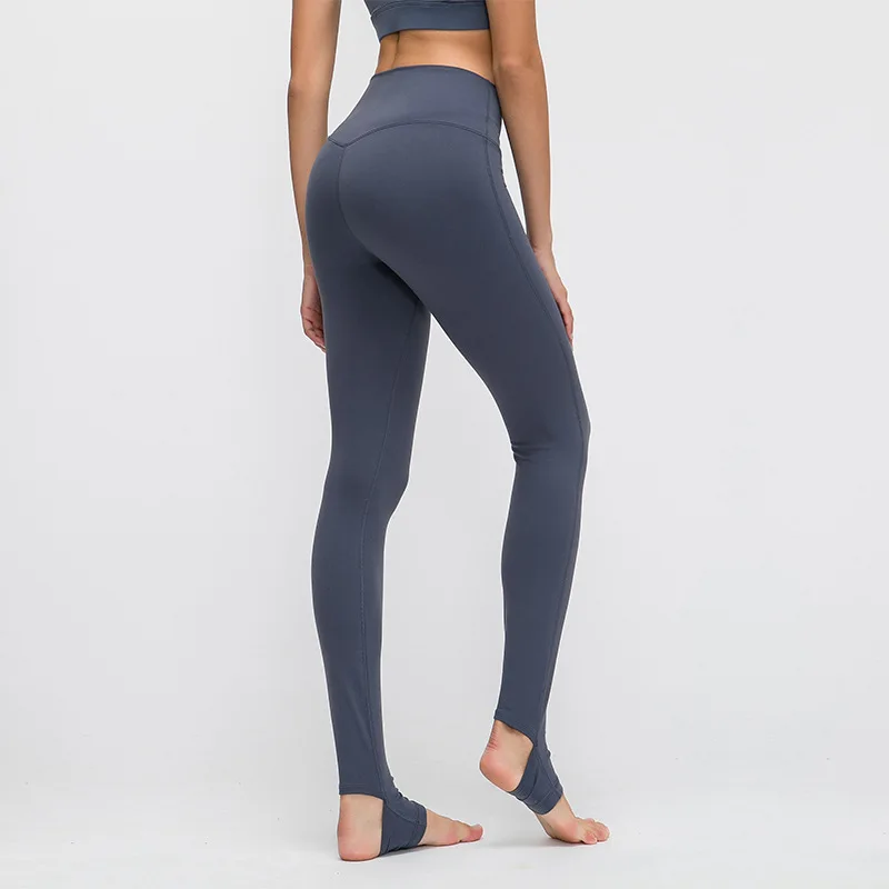 2021 Running Leggings With Pocket For Fitness Seamless Womens Sports Pants Breathable Gym Clothing Cycling Dancing Tights 
2021 Running Leggings With Pocket For Fitness Seamless Womens Sports Pants Breathable Gym Clothing Cycling Dancing Tights