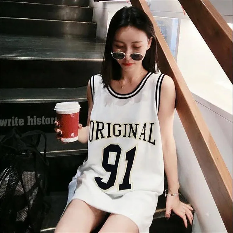 Sleeveless Vest Basketball Uniform t-Shirt Female Students Loose Casual Sports Wind The 2021 Fall Short-Sleeved Outer Wear T
Sleeveless Vest Basketball Uniform t-Shirt Female Students Loose Casual Sports Wind The 2021 Fall Short-Sleeved Outer Wear T