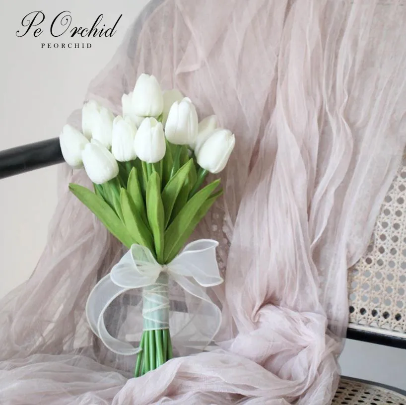 PEORCHID настоящие на ощупь тюльпаны Свадебные букеты белые розовые красные свадебные подружки невесты с цветами искусственные простые букеты...
PEORCHID настоящие на ощупь тюльпаны Свадебные букеты белые розовые красные свадебные подружки невесты с цветами искусственные простые букеты...