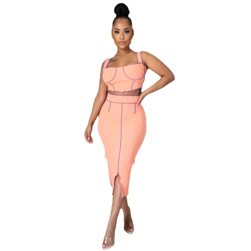 CM.YAYA Women Skirts Set Solid Sleeveless Spaghetti Strop Crop Tops Elastic Waist Sheath Mid Calf Skirts 2 Piece Set Summer 2021
CM.YAYA Women Skirts Set Solid Sleeveless Spaghetti Strop Crop Tops Elastic Waist Sheath Mid Calf Skirts 2 Piece Set Summer 2021