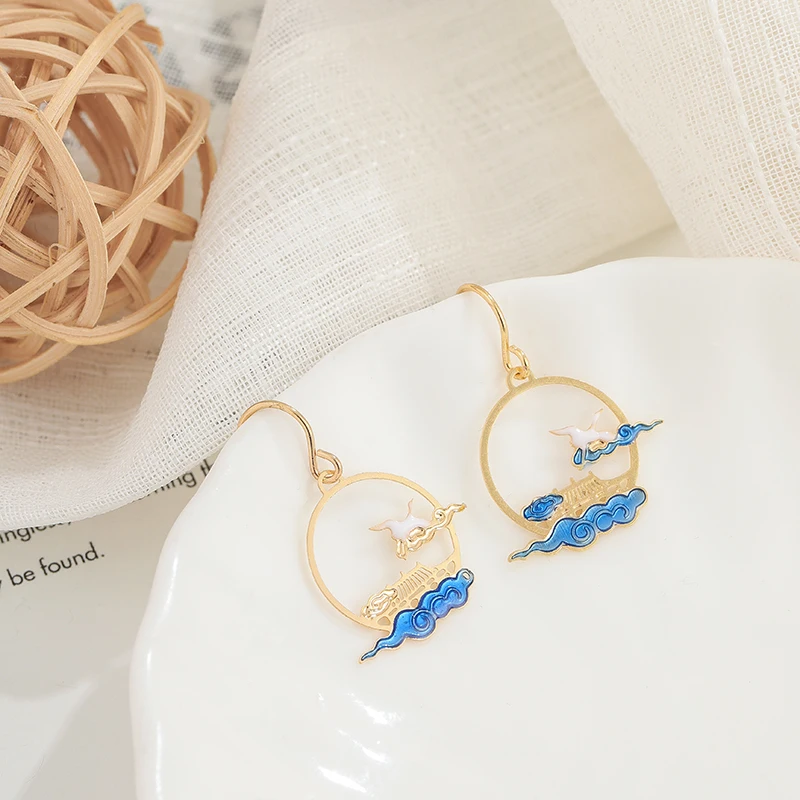 Shamir Chinese Wind Earrings Classical Temperament Collocation Hanfu Earrings Nine Heming Asymmetric Earrings
Shamir Chinese Wind Earrings Classical Temperament Collocation Hanfu Earrings Nine Heming Asymmetric Earrings