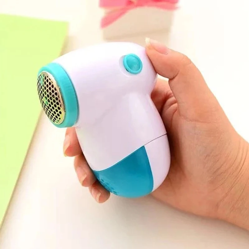 Electric Clothing Lint Pills Removers protable Fabric Remover For Fabric Sweater Clothes Fuzz Pills Shaver Household Machine
Electric Clothing Lint Pills Removers protable Fabric Remover For Fabric Sweater Clothes Fuzz Pills Shaver Household Machine