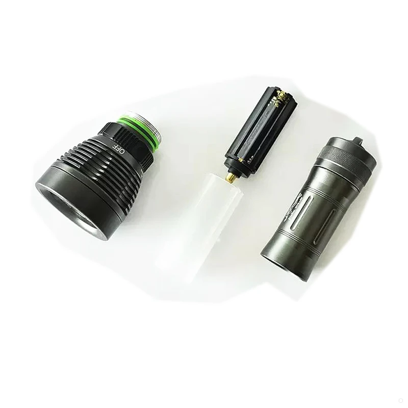 Underwater 15m T6 diving scuba flashlight 26650x1 18650x1 battery 1200lumen 8 switch modes torch dive flash light Q2 
Underwater 15m T6 diving scuba flashlight 26650x1 18650x1 battery 1200lumen 8 switch modes torch dive flash light Q2