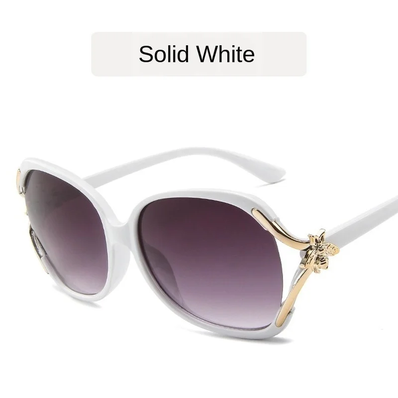 HUHAITANGEuropean and American Galaxian Sunglasses Fashion All-match Glasses Individualized and Popular All-match Big Frame
HUHAITANGEuropean and American Galaxian Sunglasses Fashion All-match Glasses Individualized and Popular All-match Big Frame