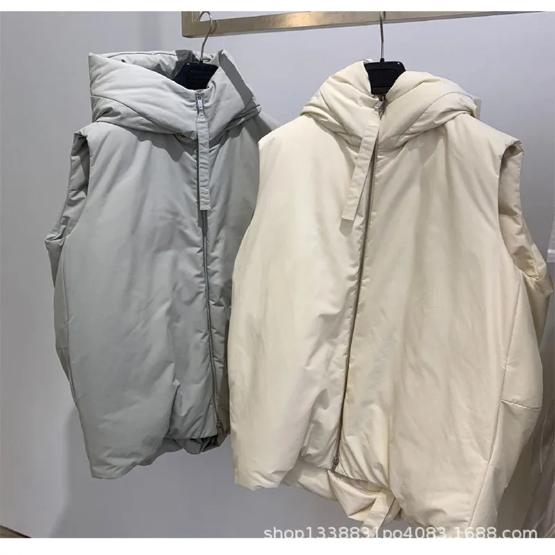 2021 autumn and winter new fashion simple pure color down vest hooded vest top women
2021 autumn and winter new fashion simple pure color down vest hooded vest top women