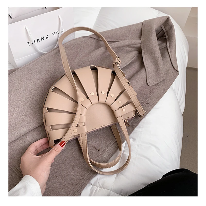 Женская сумка-седло из искусственной кожи, 2021
Женская сумка-седло из искусственной кожи, 2021