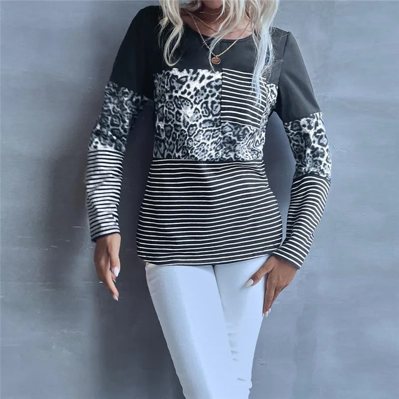 Shirt Women 2021 Vintage Plus Size Sexy Tops Women Simple Basic T Shirt Christmas Party Top Loose Womens Ladies Blusas Female 
Shirt Women 2021 Vintage Plus Size Sexy Tops Women Simple Basic T Shirt Christmas Party Top Loose Womens Ladies Blusas Female