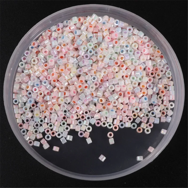 350Pcs/5g/Pack 2mm AB Solid Color Rice Beads DIY Handmade Garment Beads Loose Round Beads Clothing Embroidery Tassel Accessories
350Pcs/5g/Pack 2mm AB Solid Color Rice Beads DIY Handmade Garment Beads Loose Round Beads Clothing Embroidery Tassel Accessories