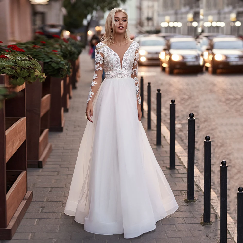 Modest Long Sleeves Wedding Dress Elegant V Neck Tulle Bohemian Lace Appliqued Wedding Gown A Line Design Bridal Dresses
Modest Long Sleeves Wedding Dress Elegant V Neck Tulle Bohemian Lace Appliqued Wedding Gown A Line Design Bridal Dresses