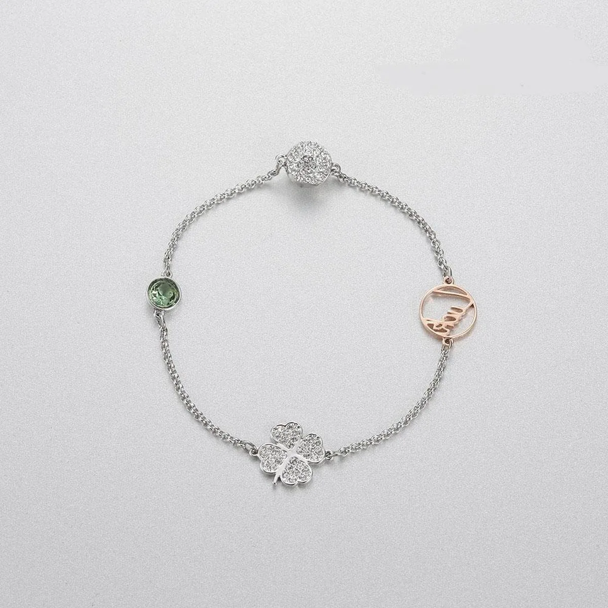 ERIN High quality SWA best material, clover lucky women's Bracelet 
ERIN High quality SWA best material, clover lucky women's Bracelet